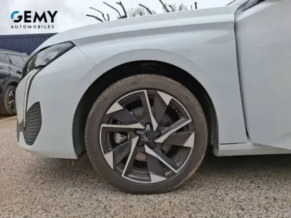 Photo 10 Peugeot 308  Hybrid 136 e-DCS6