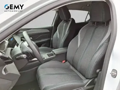 Photo 8 Peugeot 308  Hybrid 136 e-DCS6