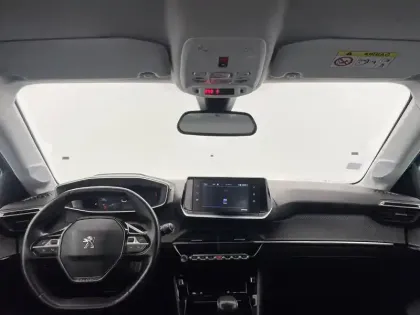Photo 29 Peugeot 208  PureTech 100 S&S BVM6