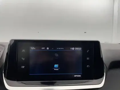 Photo 19 Peugeot 208  PureTech 100 S&S BVM6