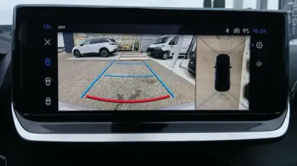 Photo 18 Peugeot 2008  Hybrid 136 e-DCS6