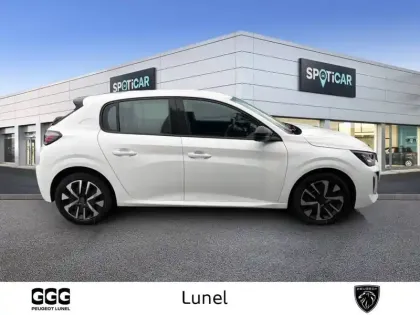 Photo 43 Peugeot 208  PureTech 100 S&S BVM6