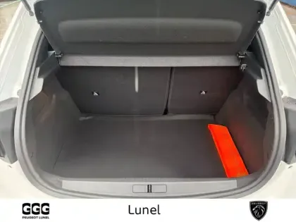 Photo 45 Peugeot 208  PureTech 100 S&S BVM6