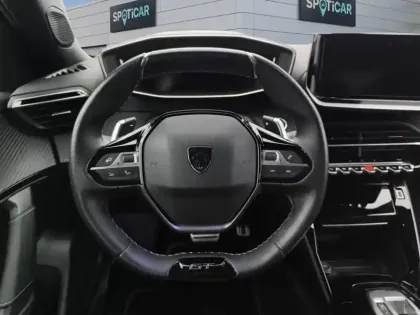 Photo 11 Peugeot 2008  PureTech 130 S&S EAT8 GT