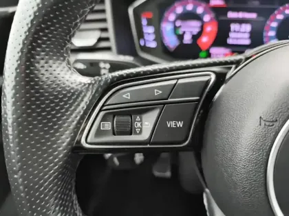 Photo 18 Audi A1  Sportback 35 TFSI 150 ch S tronic 7 S Line