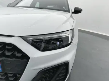 Photo 13 Audi A1  Sportback 35 TFSI 150 ch S tronic 7 S Line