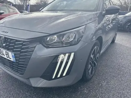 Photo 13 Peugeot 208  Hybrid 110 ch e-DCS6 Allure