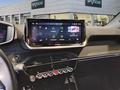 Photo 10 Peugeot 2008 Gén. II Ph2 GT 5