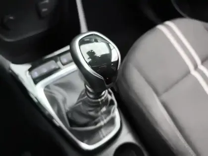 Photo 23 Opel Crossland  1.2 Turbo 110 ch BVM6 Elegance