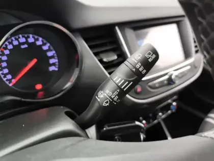 Photo 17 Opel Crossland  1.2 Turbo 110 ch BVM6 Elegance