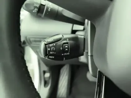 Photo 17 Citroën C3 Aircross  PureTech 130 S&S EAT6 Shine Pack