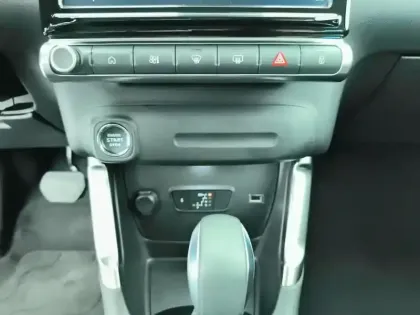 Photo 12 Citroën C3 Aircross  PureTech 130 S&S EAT6 Shine Pack