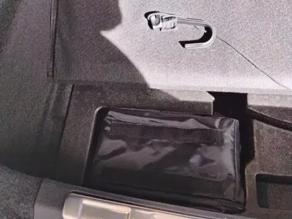 Photo 26 Peugeot 408 Gén. I Ph1 GT 5