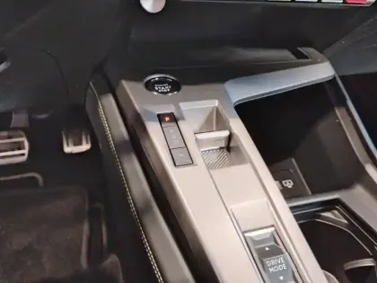 Photo 23 Peugeot 408 Gén. I Ph1 GT 5