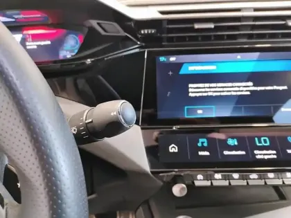 Photo 17 Peugeot 408 Gén. I Ph1 GT 5