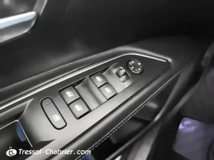 Photo 19 Peugeot 3008 Gén. II Ph1 Allure 5