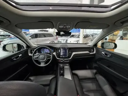 Photo 19 Volvo Xc60 Gén. II Ph2 NG Ultimate Style Dark 5