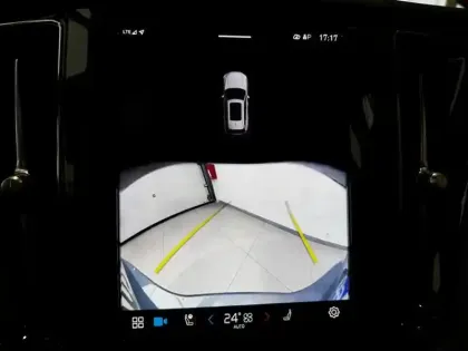 Photo 10 Volvo Xc60 Gén. II Ph2 NG Ultimate Style Dark 5