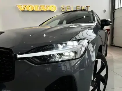 Photo 18 Volvo Xc60 Gén. II Ph2 NG Ultimate Style Dark 5