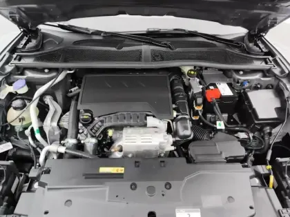 Photo 6 Citroën C5  X Hybride 145 e-DCS6 Plus