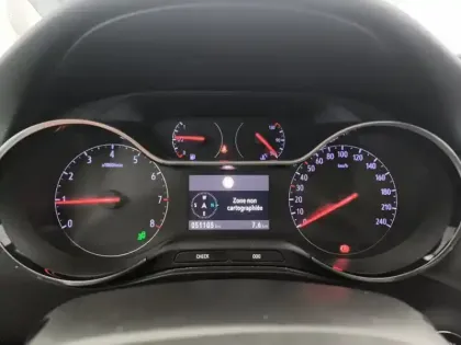 Photo 20 Opel Crossland Gén. I Ph1 Elegance Business 5