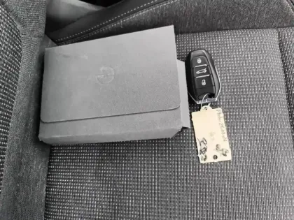 Photo 15 Opel Crossland Gén. I Ph1 Elegance Business 5