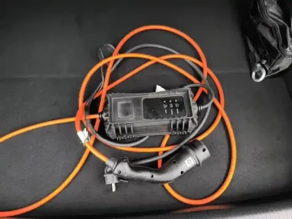 Photo 26 Peugeot 308  PHEV 180 e-EAT8 GT