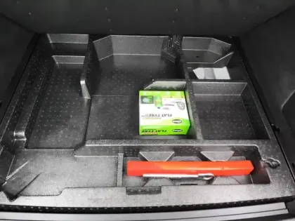 Photo 26 Citroën C5 Gén. I Ph1 NG PLUS 5