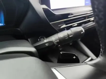 Photo 17 Citroën C5 Gén. I Ph1 NG PLUS 5