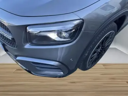 Photo 8 Mercedes GLB 200 d AMG Line