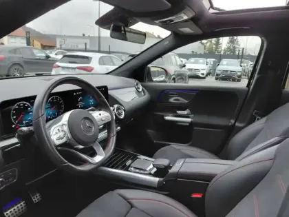 Photo 31 Mercedes GLA 200 AMG Line