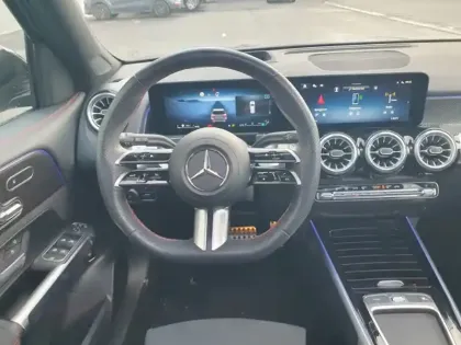 Photo 26 Mercedes GLB 200 d AMG Line