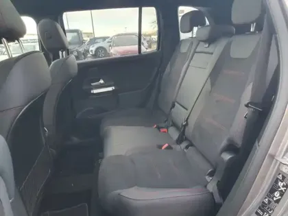 Photo 28 Mercedes GLB 200 d AMG Line