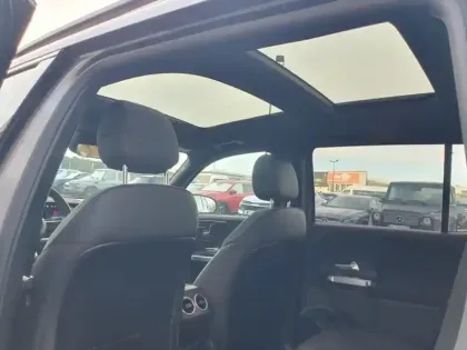 Photo 32 Mercedes GLB 200 d AMG Line