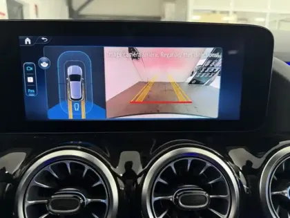 Photo 16 Mercedes GLA 200 d AMG Line