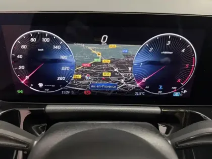 Photo 9 Mercedes GLA 200 d AMG Line