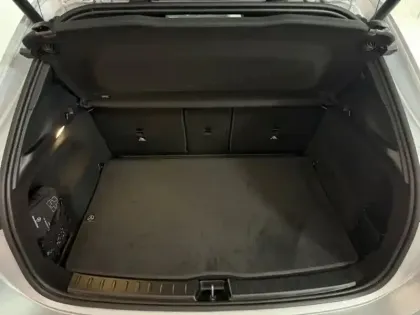 Photo 12 Mercedes GLA 200 d AMG Line