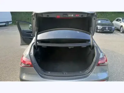 Photo 9 Mercedes Classe E  220 d AMG Line Berlin