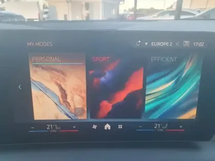 Photo 35 BMW Serie 1 Gén. IV (F70) Ph1 M Sport Design 5