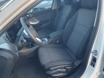 Photo 28 BMW Serie 1 Gén. IV (F70) Ph1 M Sport Design 5