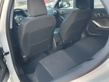 Photo 30 BMW Serie 1 Gén. IV (F70) Ph1 M Sport Design 5