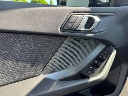 Photo 8 BMW Serie 1 116 DKG7 M Sport Design