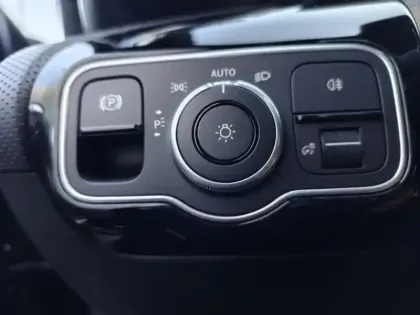 Photo 21 Mercedes CLA  250 e Hybrid EQ Shooting B