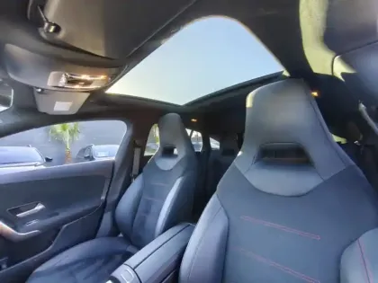 Photo 12 Mercedes CLA  250 e Hybrid EQ Shooting B