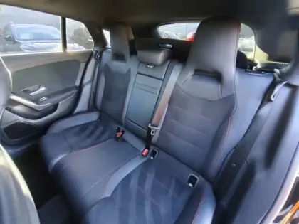 Photo 16 Mercedes CLA  250 e Hybrid EQ Shooting B