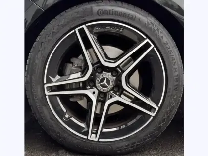 Photo 8 Mercedes Classe A 200 AMG Line