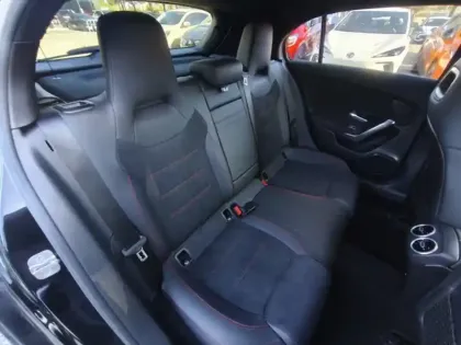 Photo 16 Mercedes Classe A 250 e Hybrid EQ AMG Line