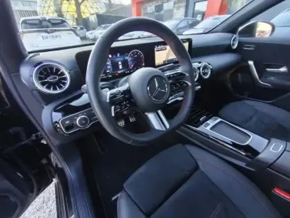 Photo 13 Mercedes Classe A 250 e Hybrid EQ AMG Line