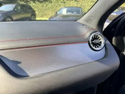 Photo 19 Mercedes EQA 250+ AMG Line