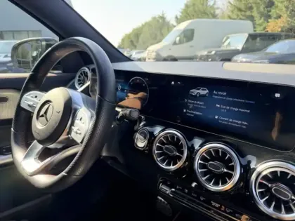 Photo 8 Mercedes EQA 250+ AMG Line